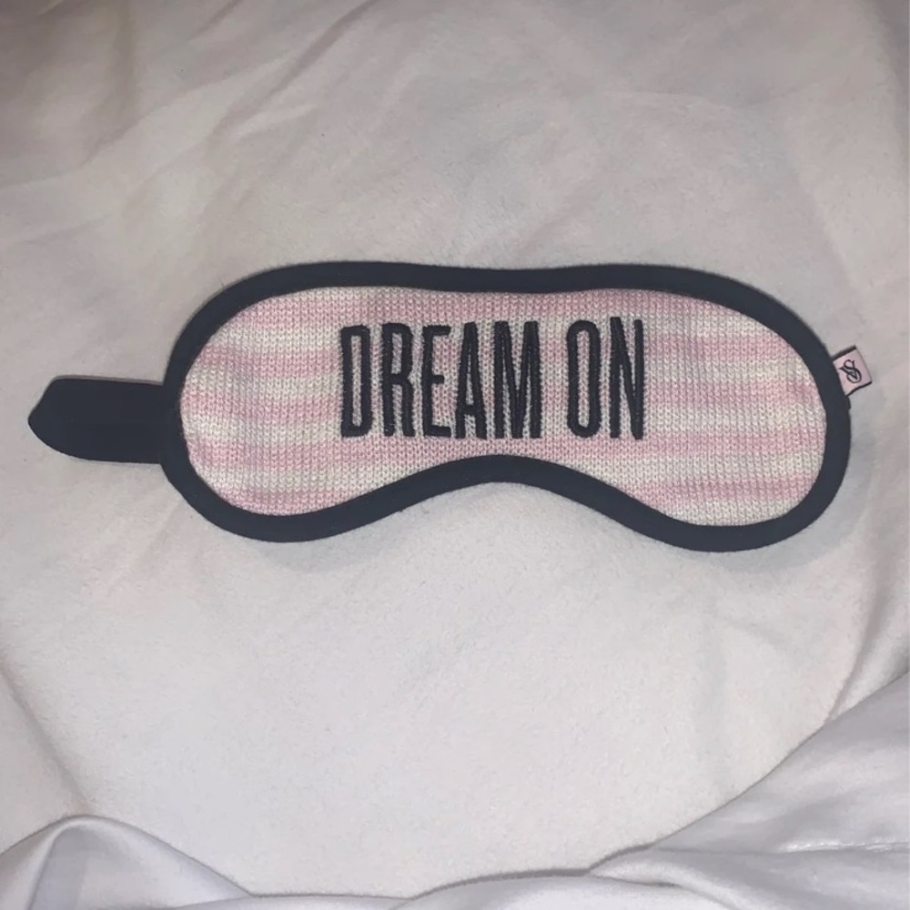 victoria’s secret sleep mask